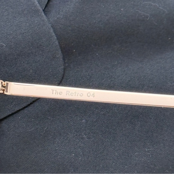 PAST MIDNIGHT The Retro Brown SUNGLASSES BRAND NEW - Picture 5 of 8